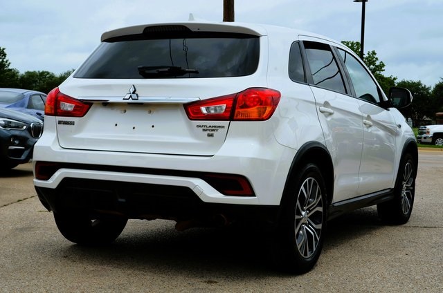 Vehicle image 5 of 35