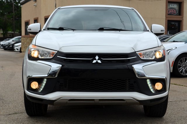 Vehicle image 2 of 35