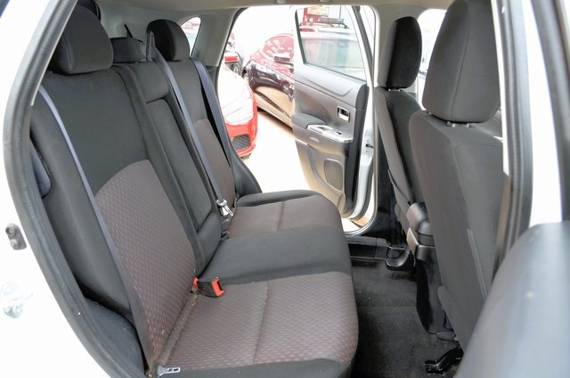 Vehicle image 34 of 35