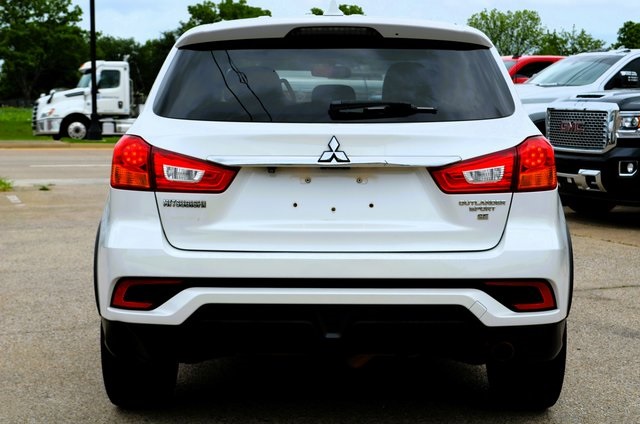Vehicle image 6 of 35