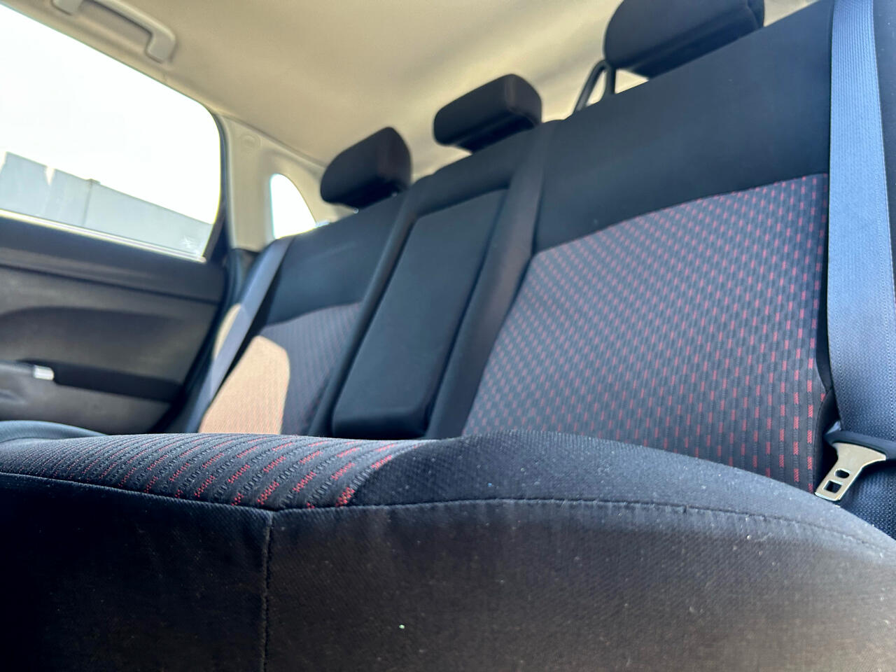 Vehicle image 10 of 16