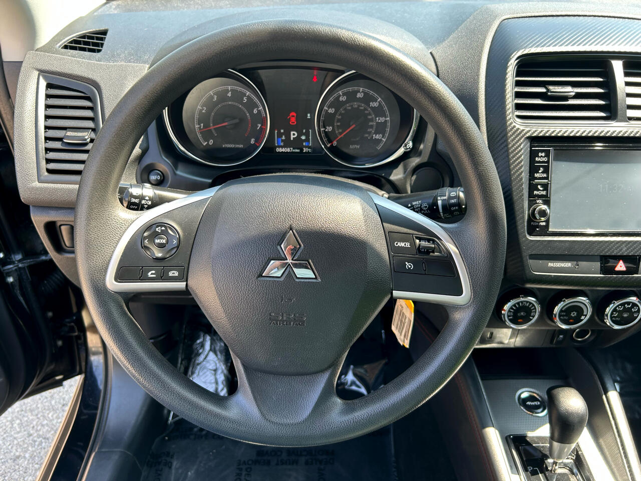 Vehicle image 16 of 16