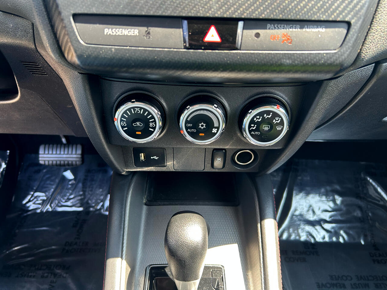 Vehicle image 15 of 16