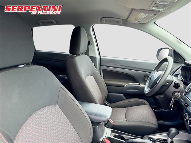 2019 Mitsubishi Outlander Sport ES 2.0 Image 12 of 29
