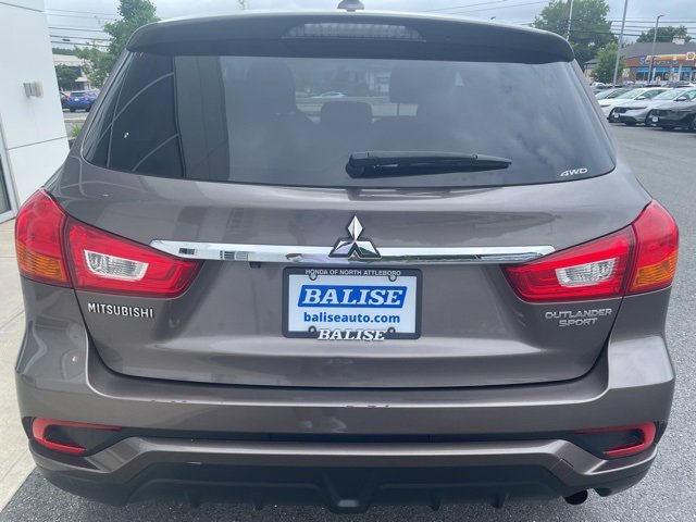 Vehicle image 7 of 22