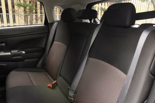Vehicle image 20 of 41