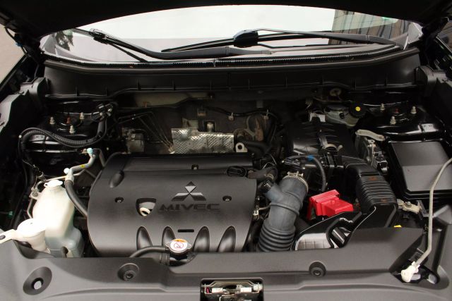 Vehicle image 40 of 41