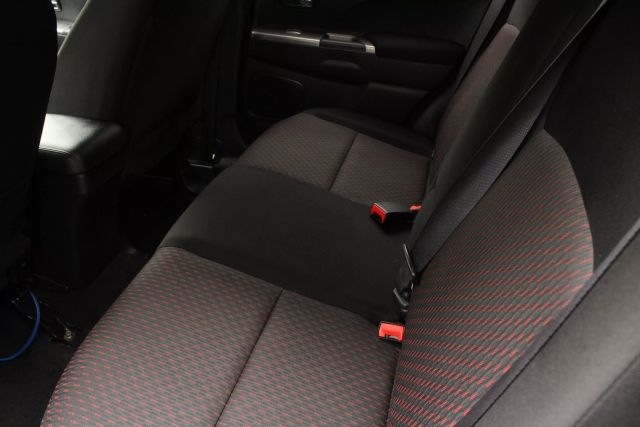 Vehicle image 19 of 41