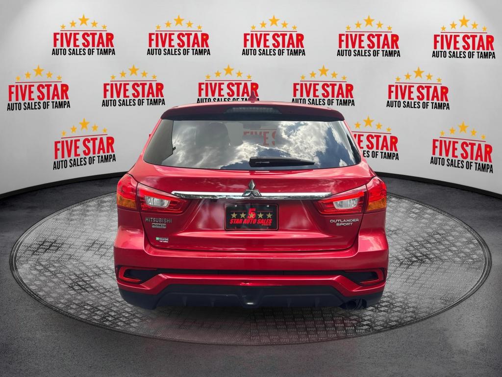 Vehicle image 7 of 28