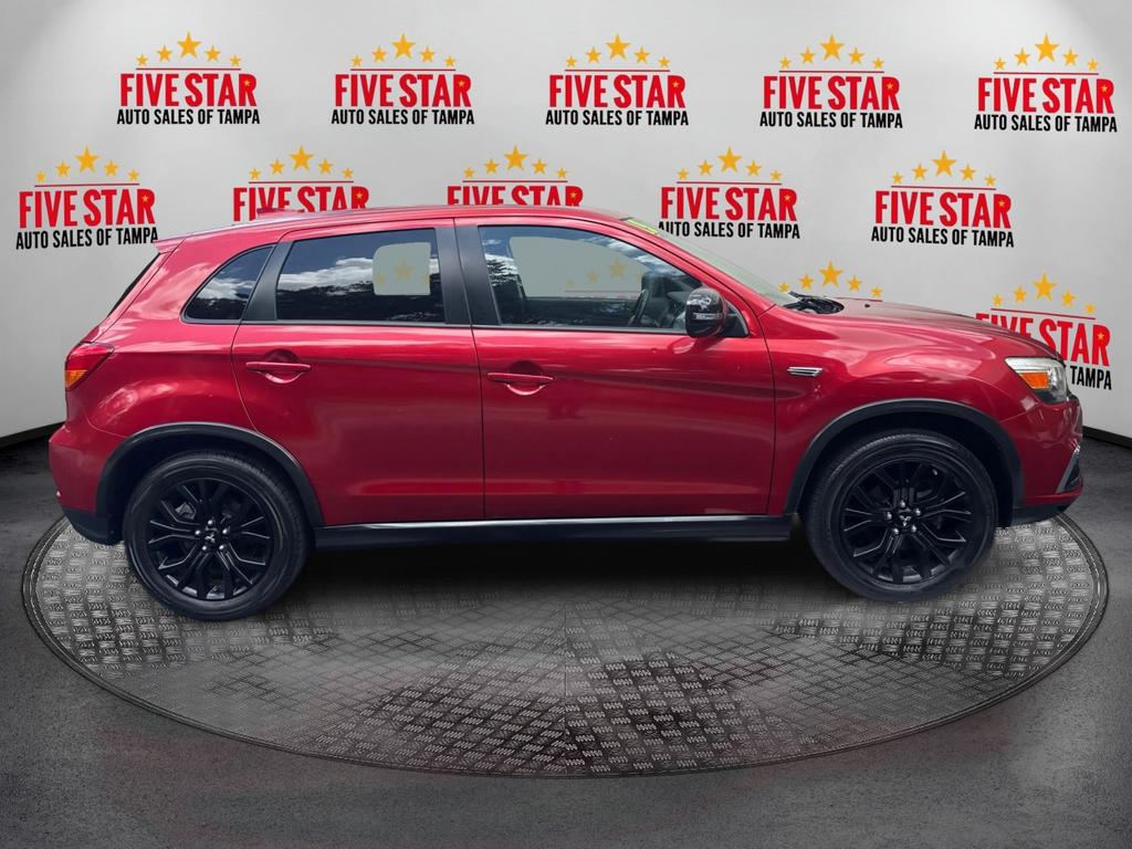 Vehicle image 4 of 28