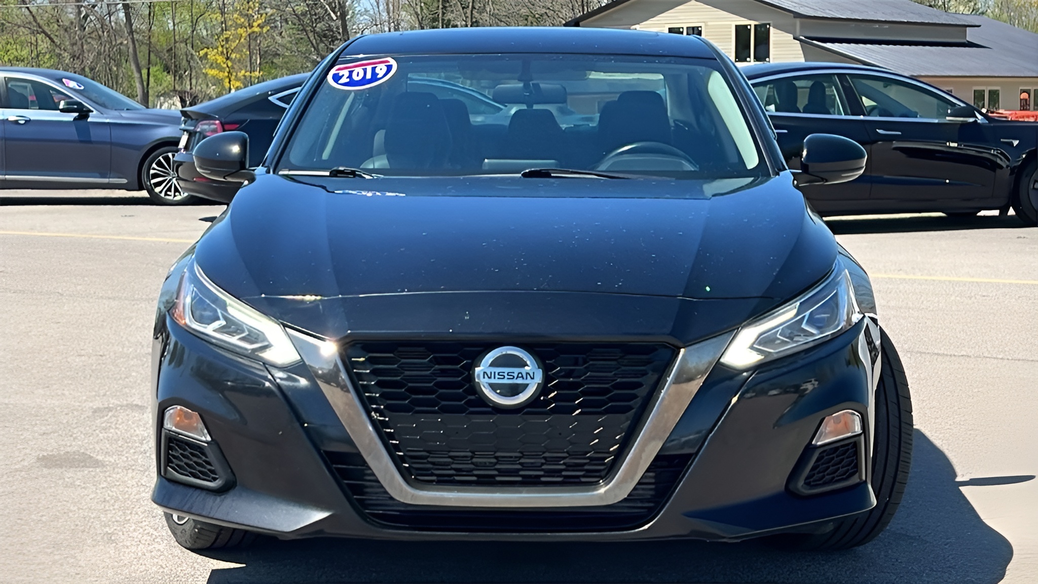 Vehicle image 42 of 49
