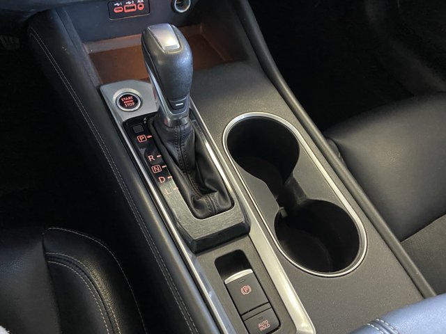 2019 Nissan Altima 2.5 Platinum Image 21 of 31