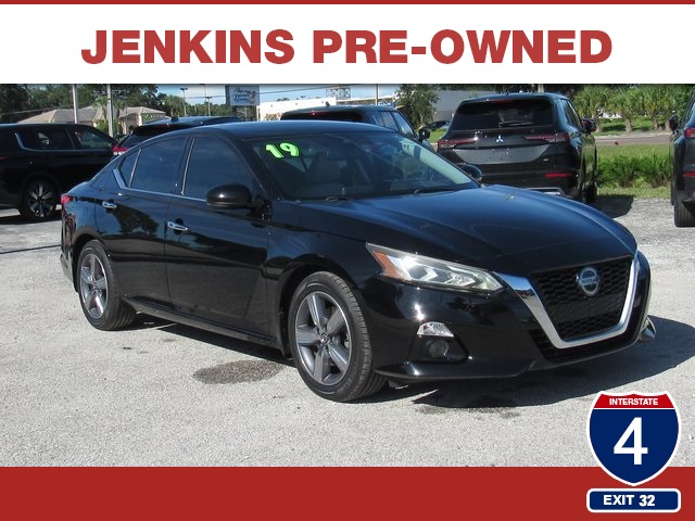 2019 Nissan Altima 2.5 SL Image 7 of 37