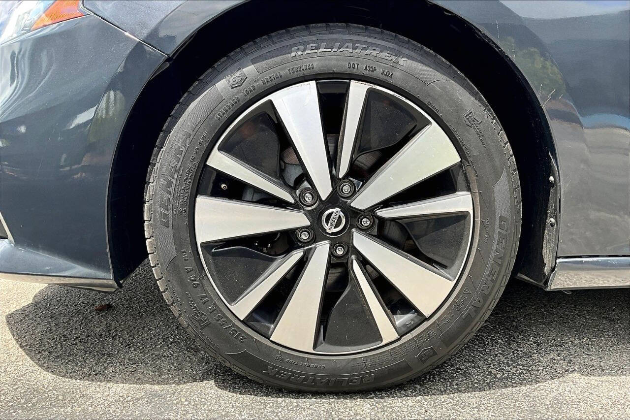 2019 Nissan Altima 2.5 SL Image 11 of 33