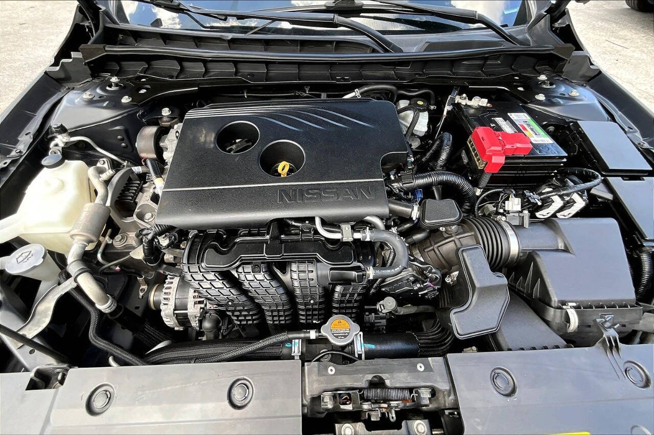 2019 Nissan Altima 2.5 SL Image 12 of 33