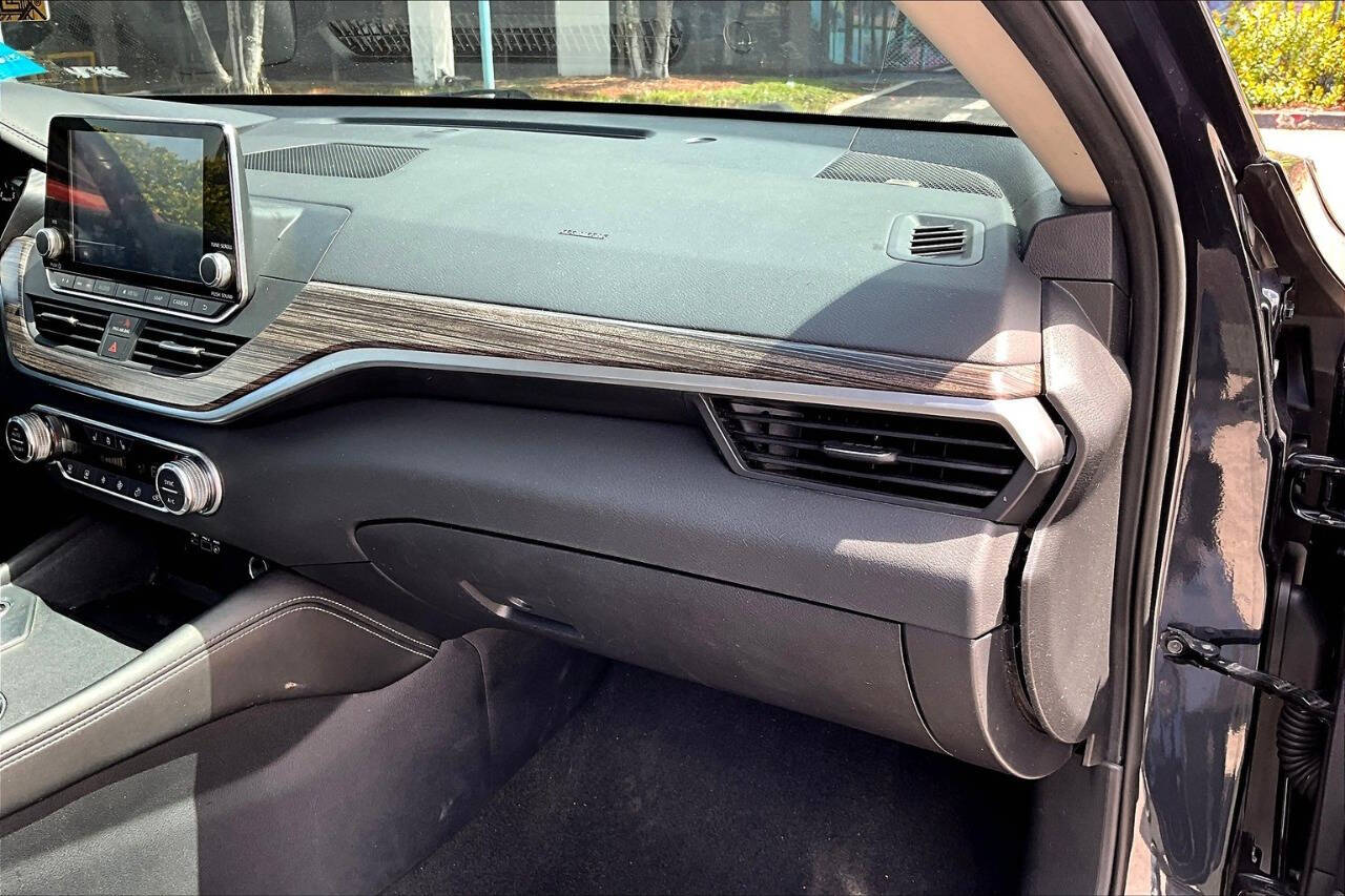 2019 Nissan Altima 2.5 SL Image 15 of 33