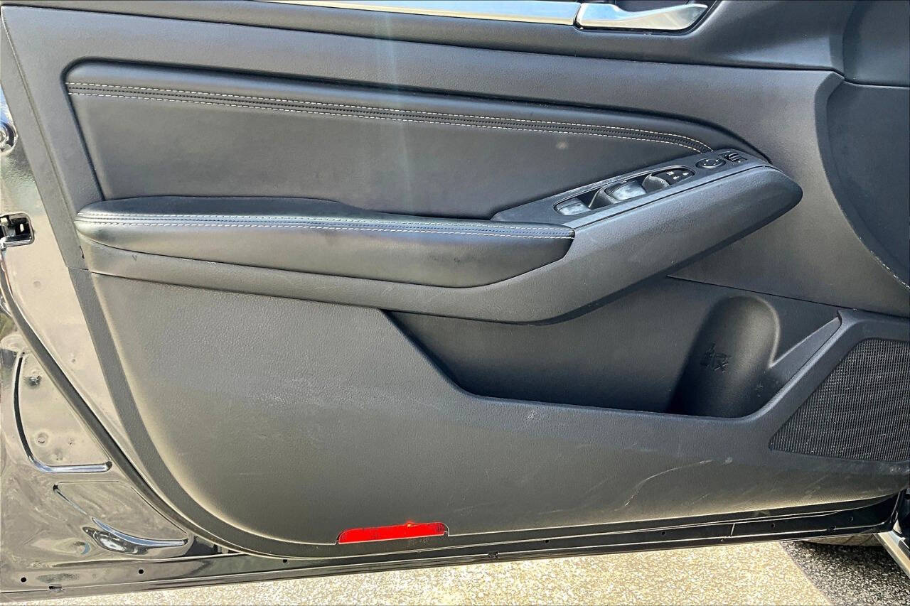 2019 Nissan Altima 2.5 SL Image 22 of 33