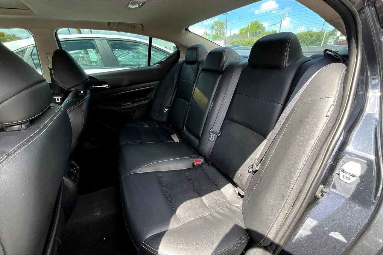 2019 Nissan Altima 2.5 SL Image 25 of 33