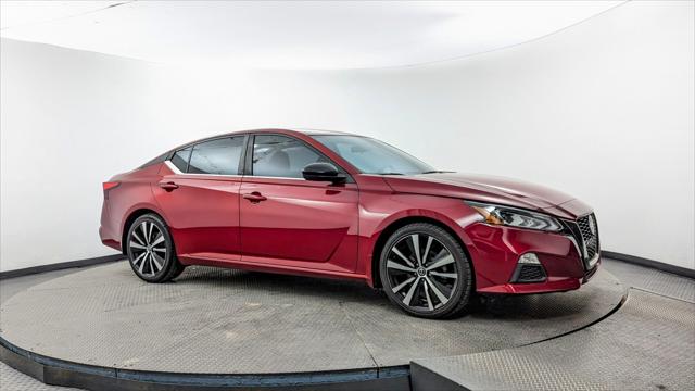 Vehicle image 4 of 29