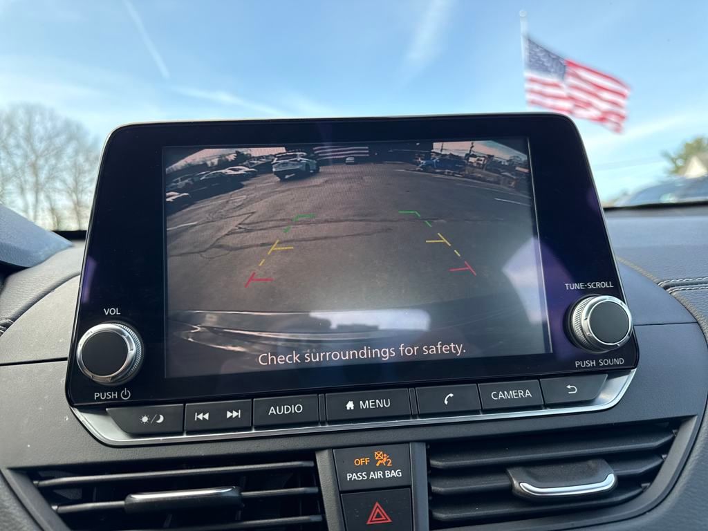 2019 Nissan Altima 2.5 SV Image 18 of 31