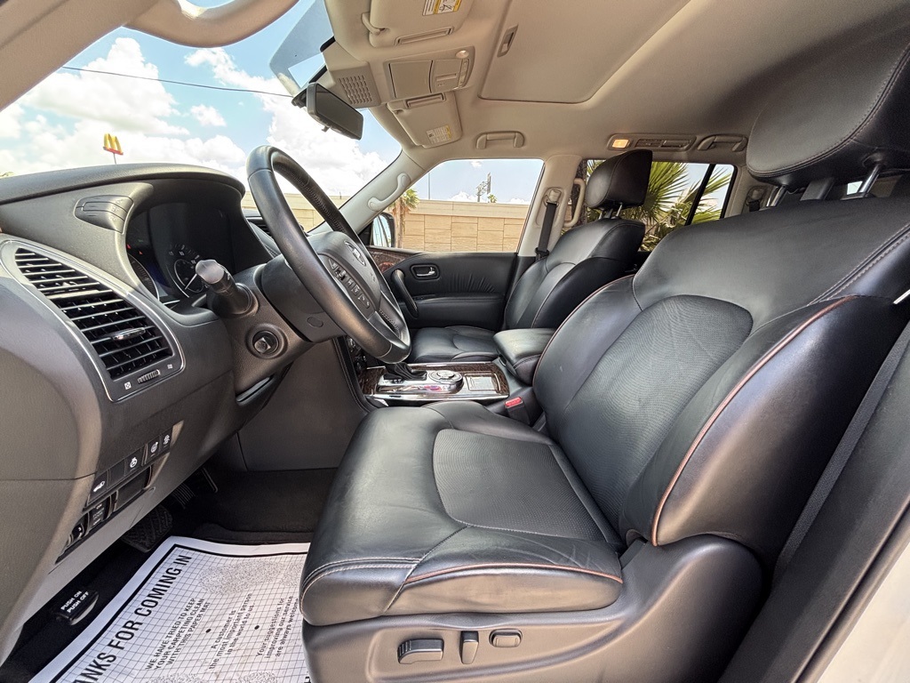 Vehicle image 12 of 22