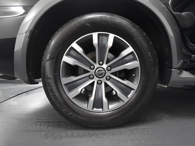 Vehicle image 19 of 62