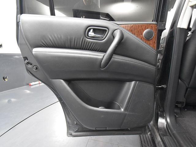 Vehicle image 52 of 62