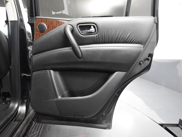 Vehicle image 51 of 62