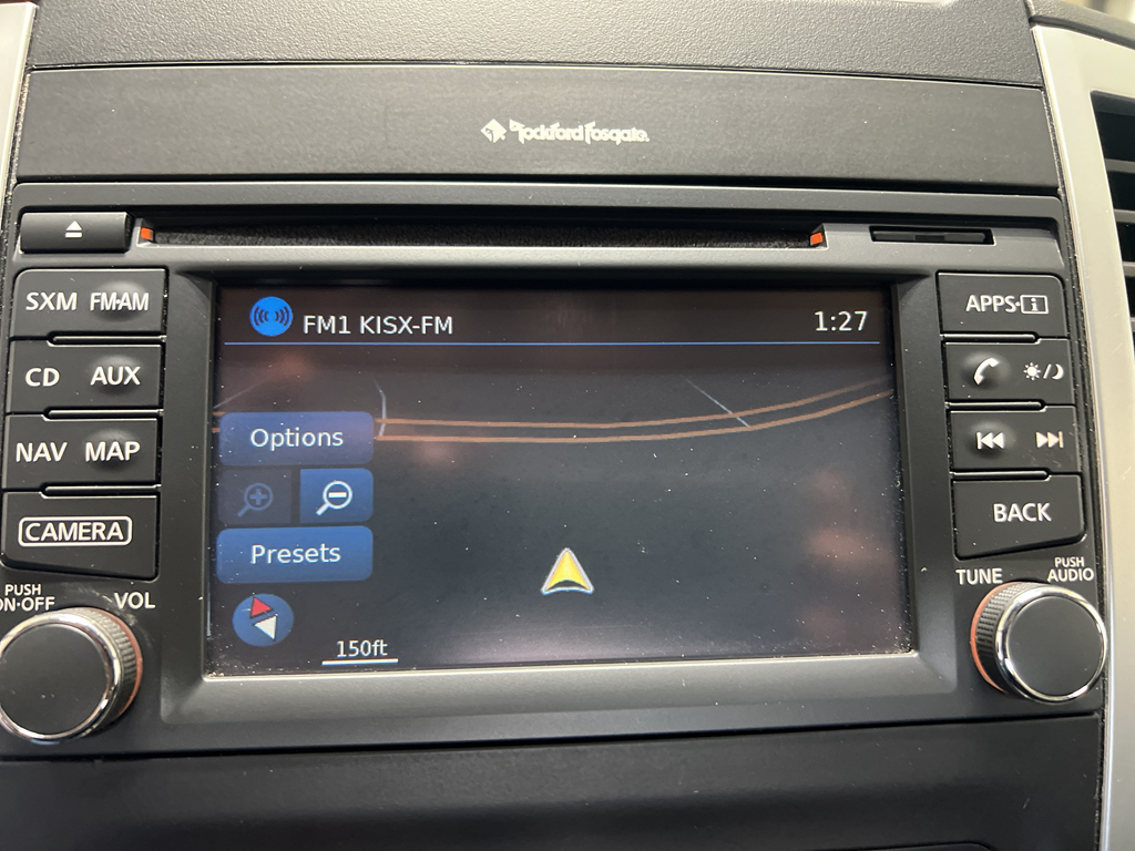 Vehicle image 16 of 21