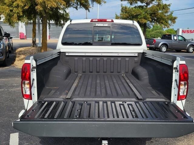 Vehicle image 8 of 38