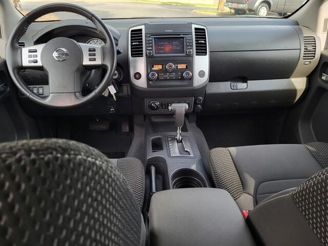 Vehicle image 18 of 38