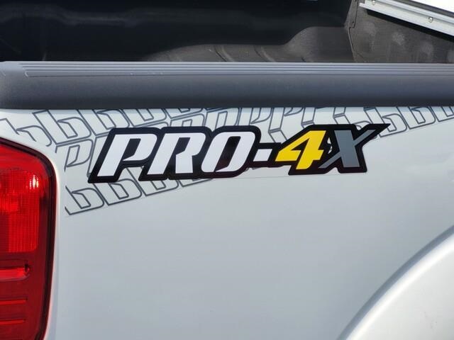 Vehicle image 34 of 38