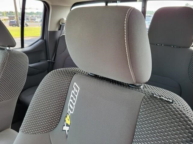 Vehicle image 13 of 38