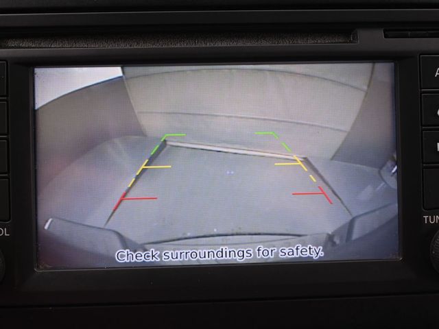 Vehicle image 34 of 51