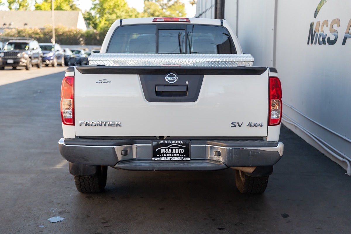 Vehicle image 6 of 16