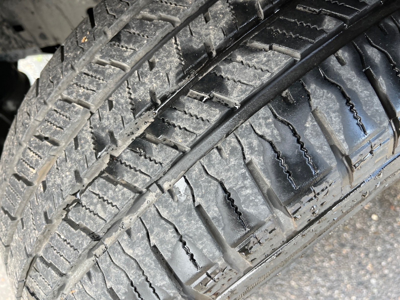Vehicle image 29 of 37