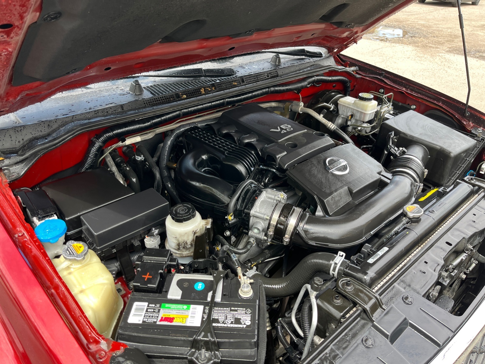 Vehicle image 33 of 37