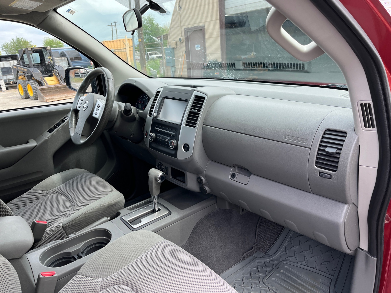 Vehicle image 16 of 37