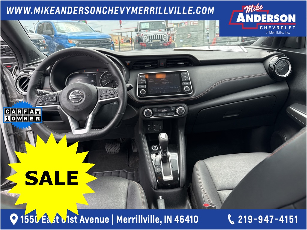 Vehicle image 17 of 29