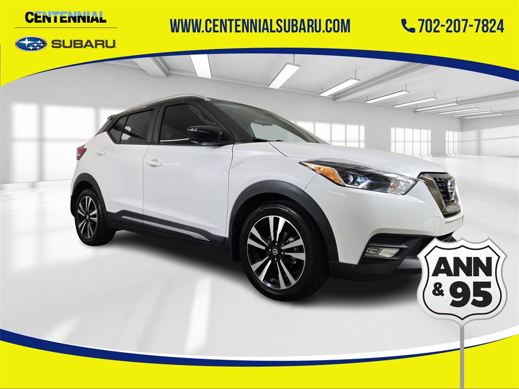 Vehicle image 2 of 29