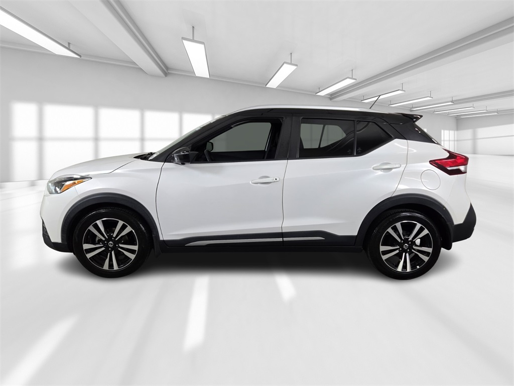 Vehicle image 7 of 29
