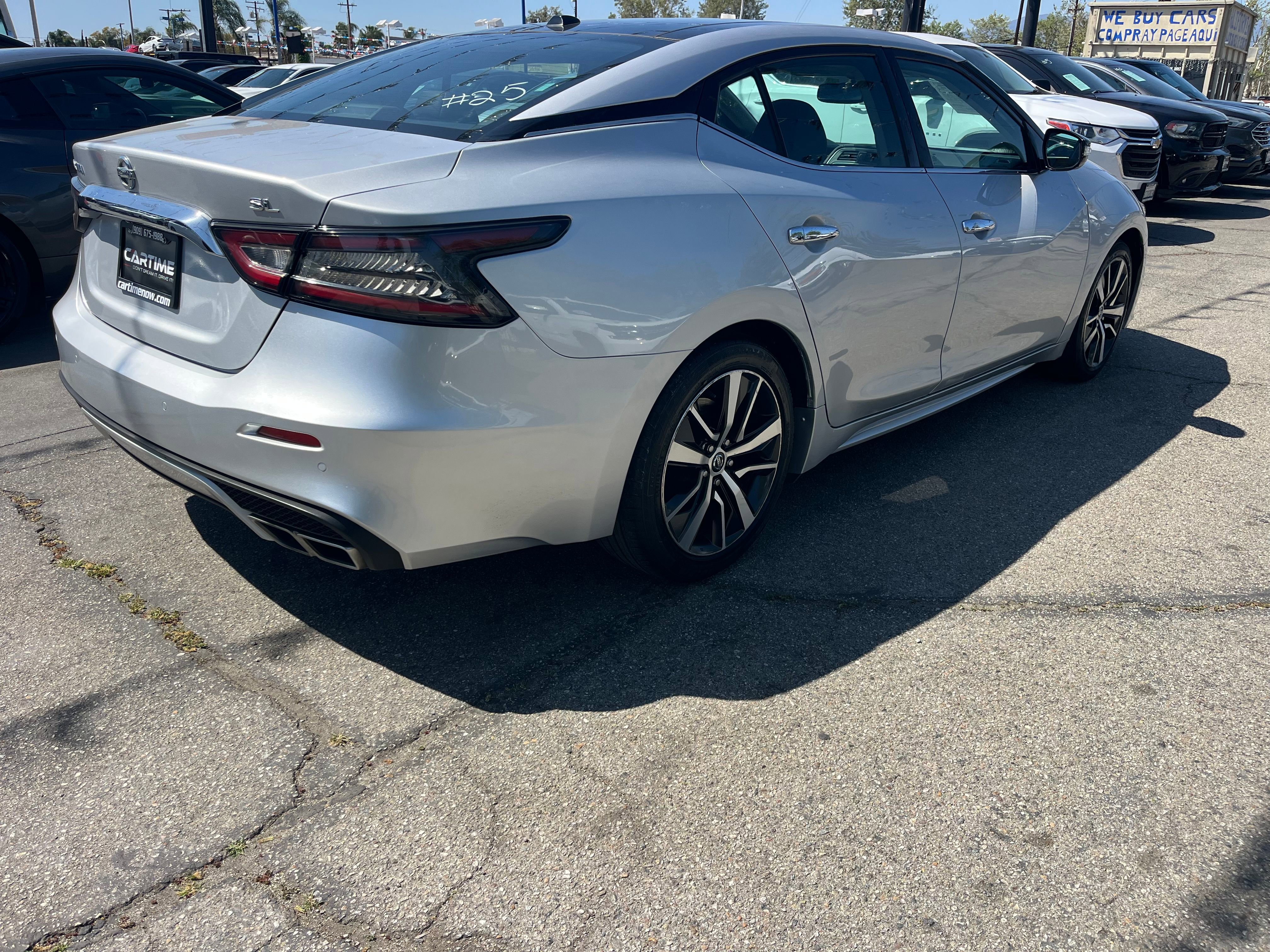 Vehicle image 9 of 74