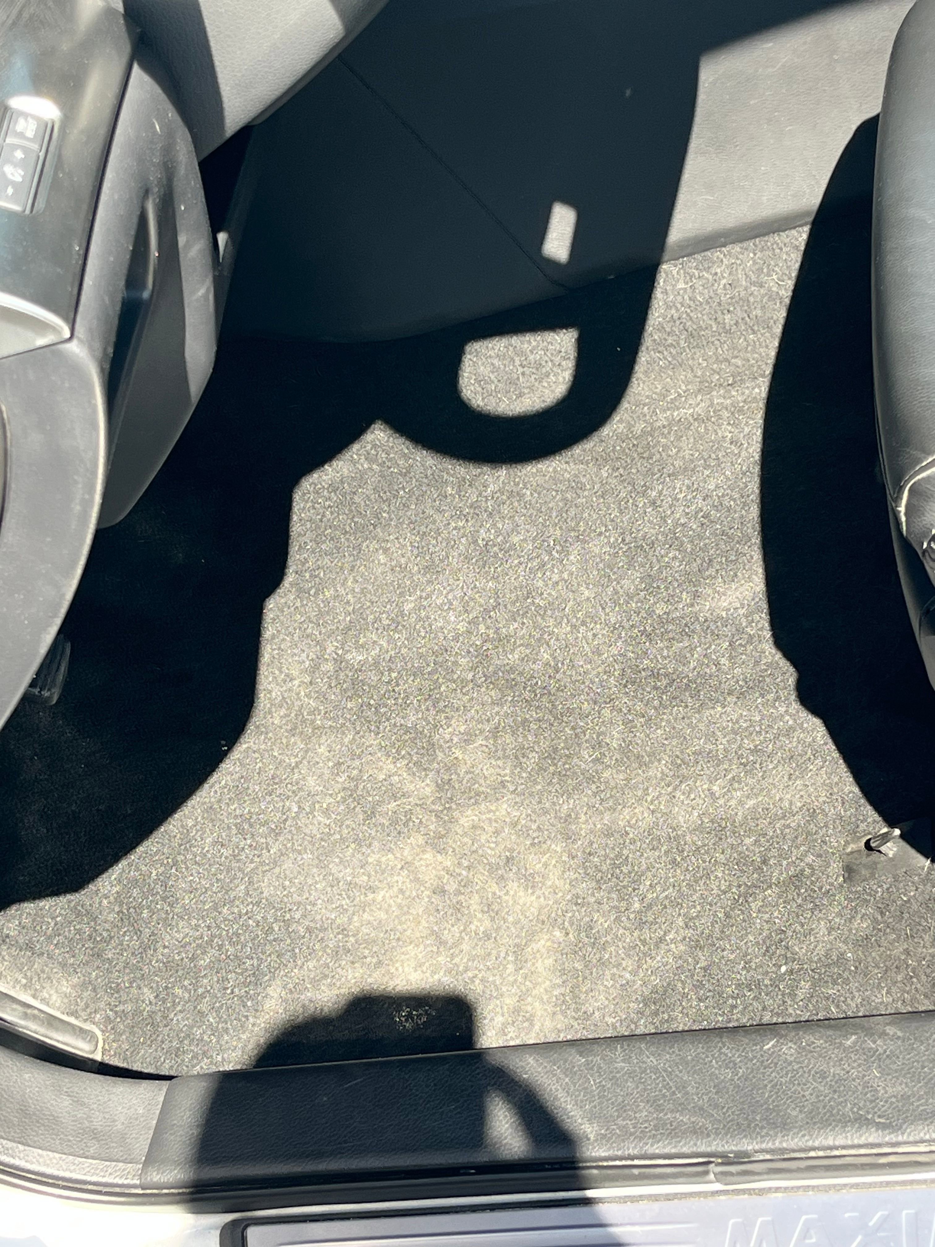 Vehicle image 29 of 74