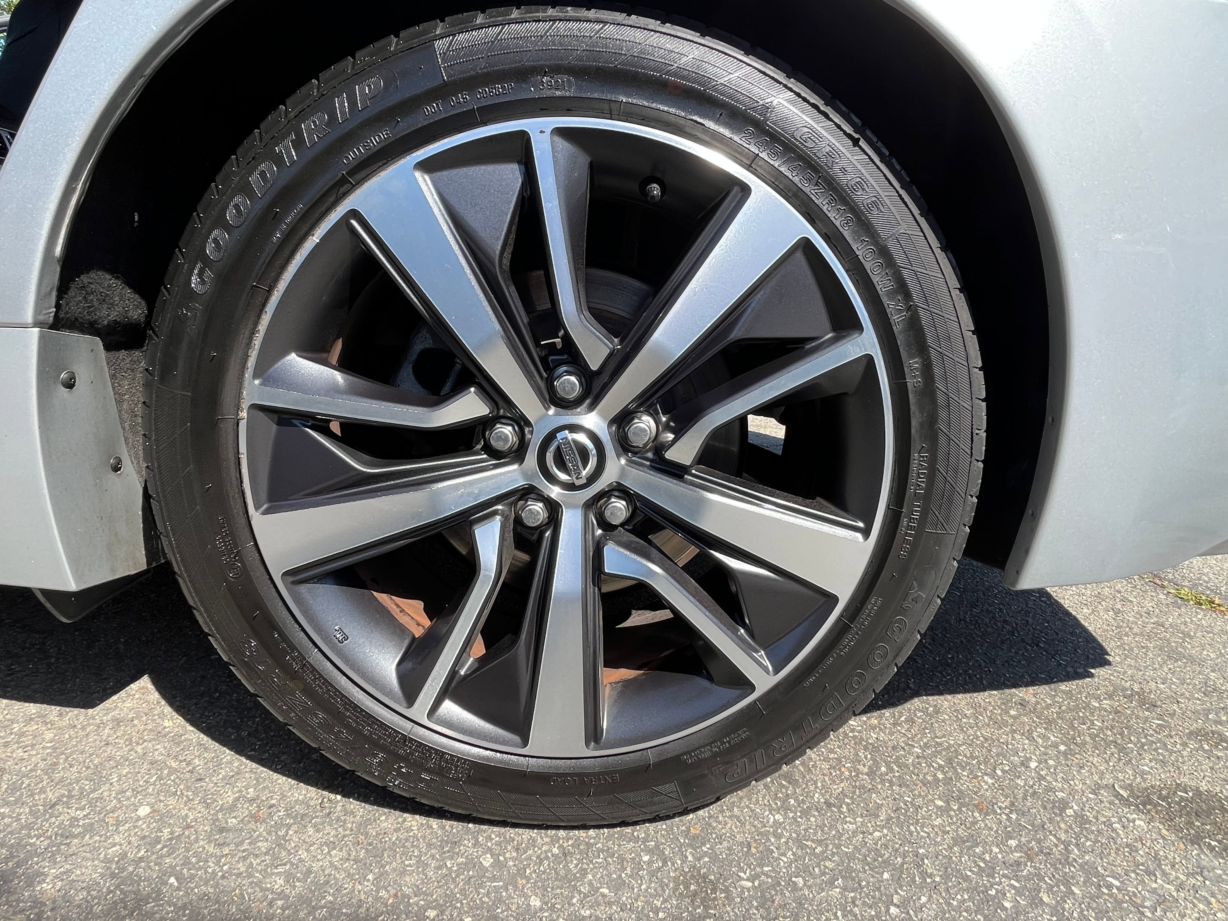 Vehicle image 57 of 74