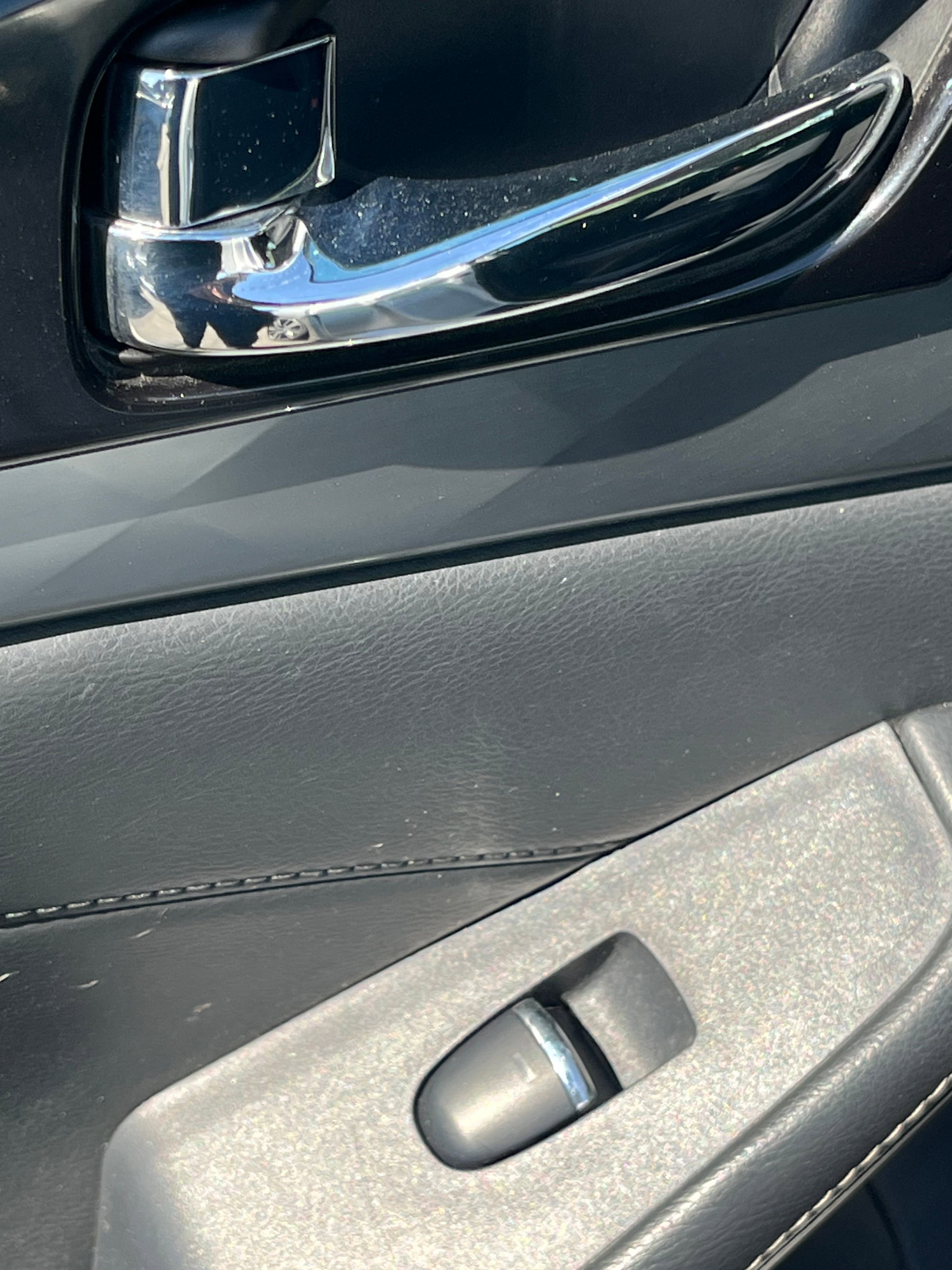 Vehicle image 17 of 74