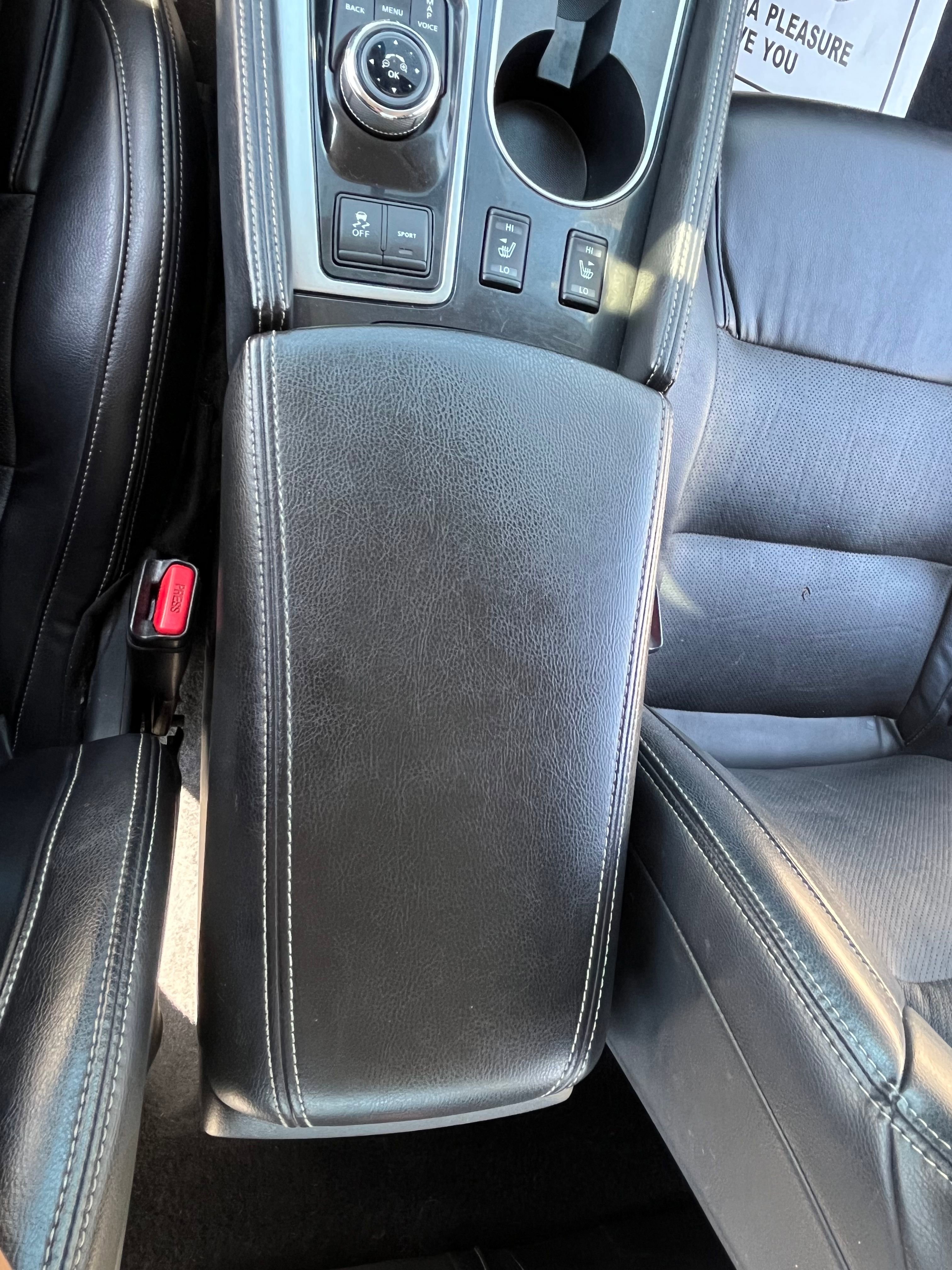Vehicle image 63 of 74