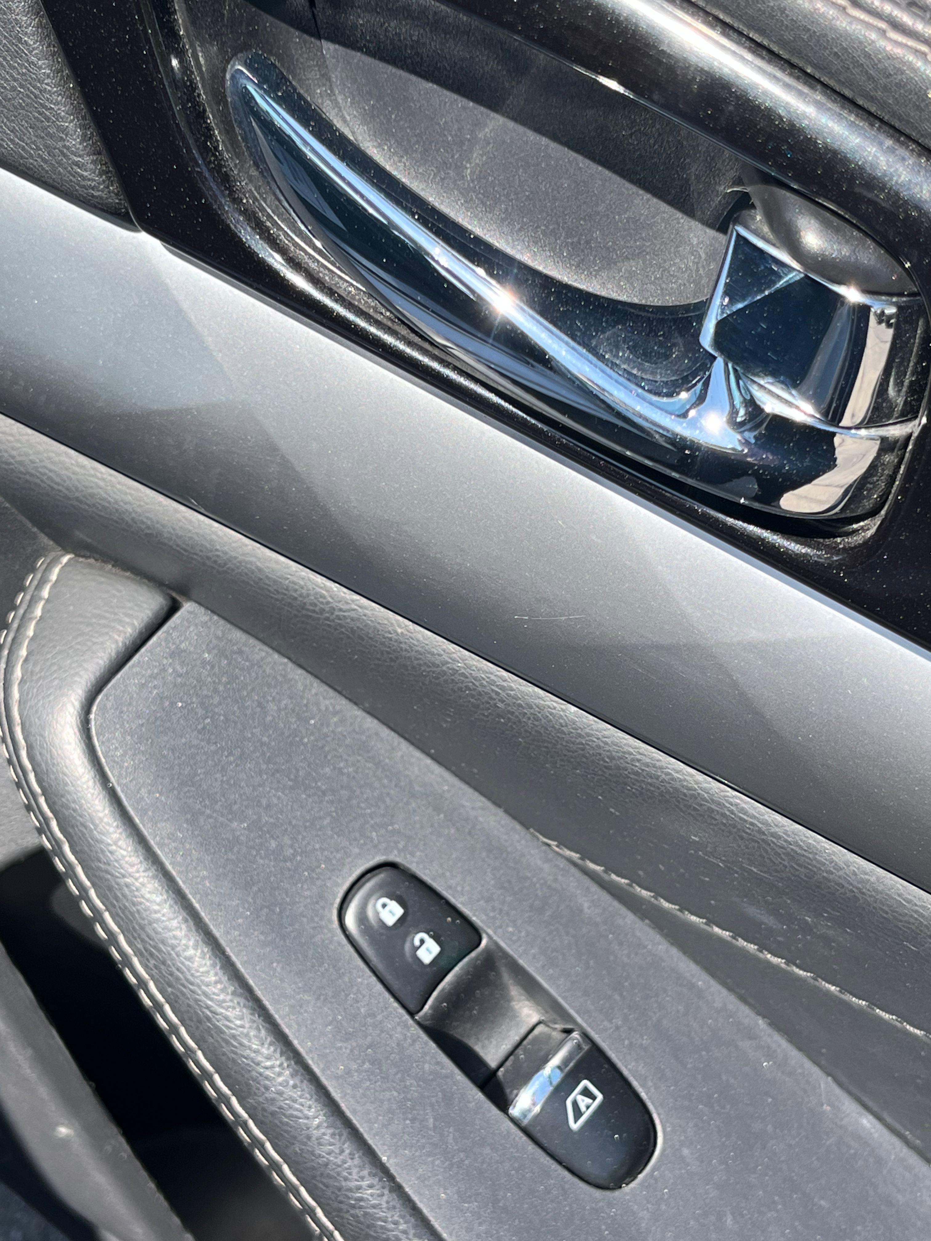 Vehicle image 19 of 74