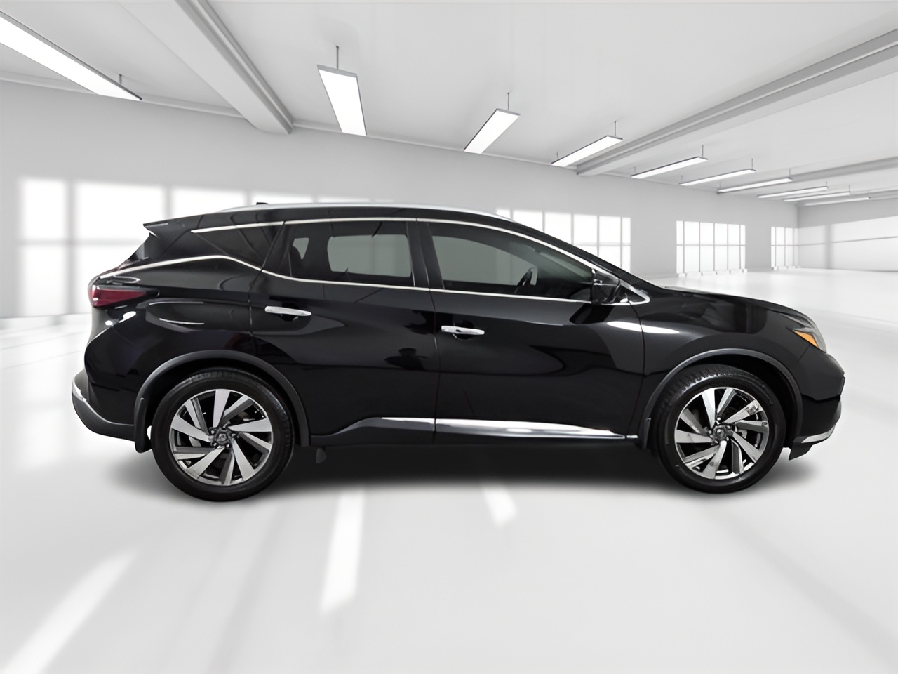 Vehicle image 36 of 39