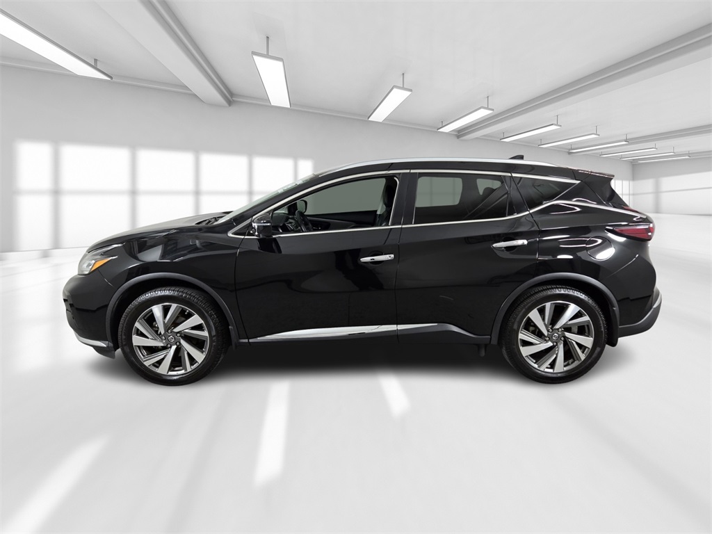 Vehicle image 6 of 39