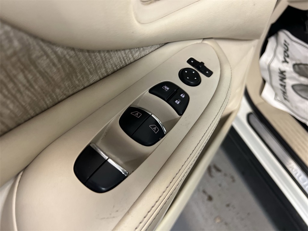 Vehicle image 32 of 32